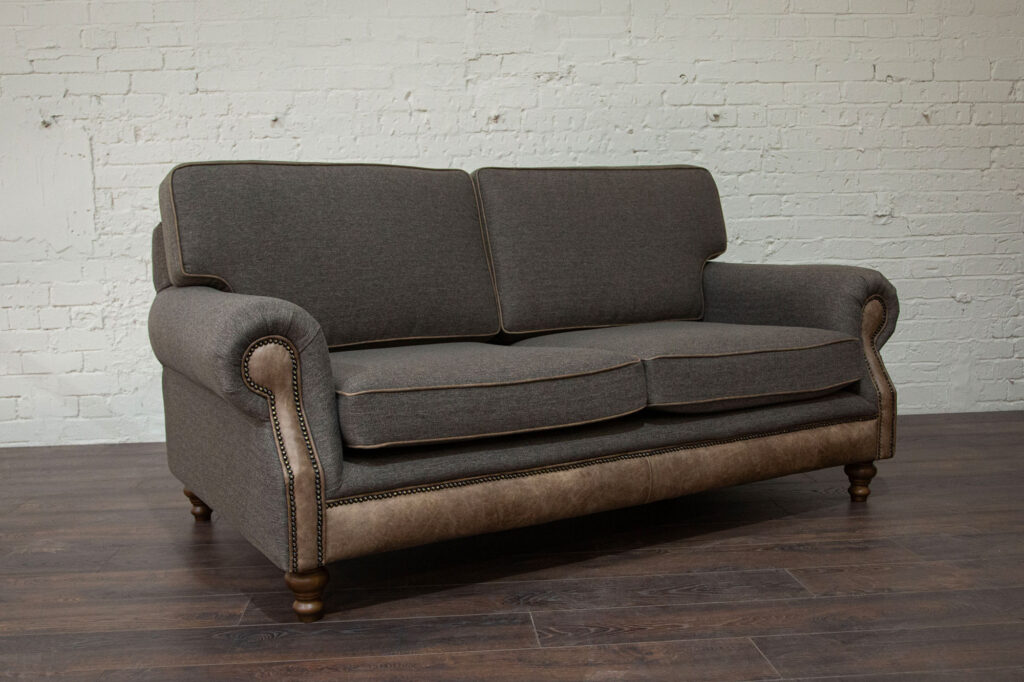 Cheltenham Chesterfield Sofa